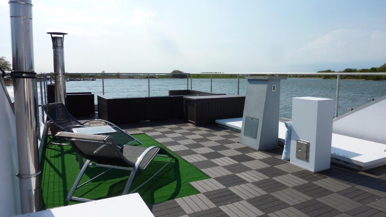 Hausboot Lagoon Stralsund Extérieur photo